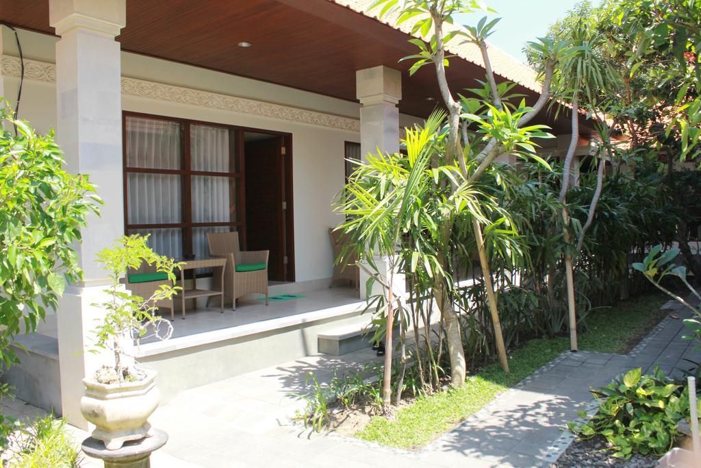 Mona Homestay Sanur Exterior foto